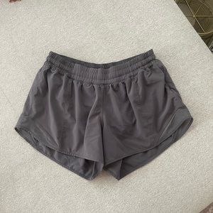 Lululemon hotty hot shorts 4”